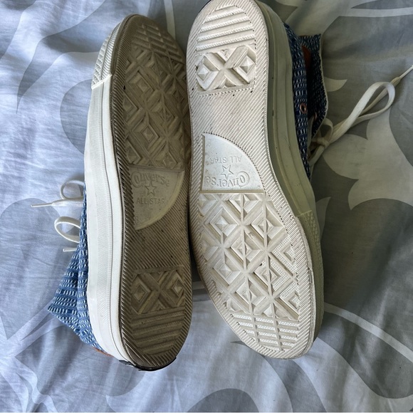 High Top Converse - Picture 4 of 6